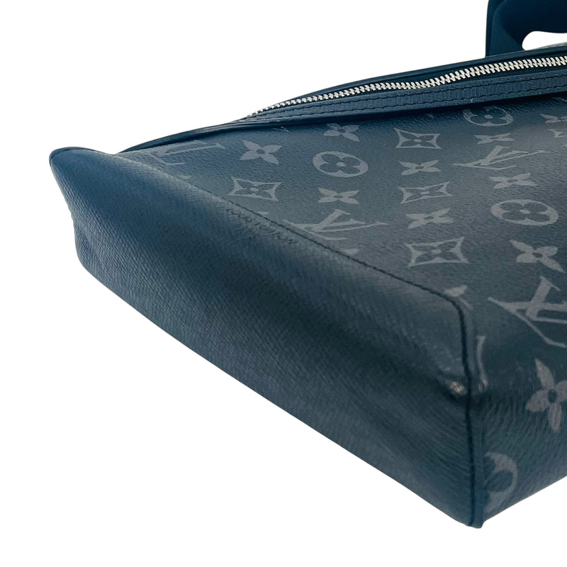 Louis Vuitton Monogram Duo Sling Body Bag - Black 