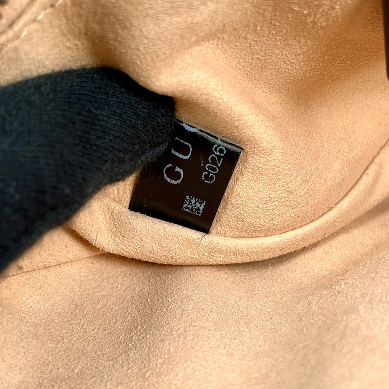 GUCCI GG Marmont Leather Body Bag - Red 