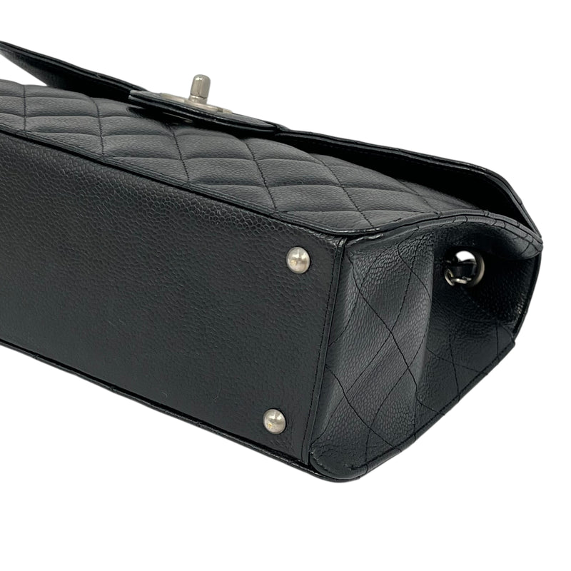 CHANEL キャビアスキン マトラッセ チェーンショルダーバッグ - ブラック