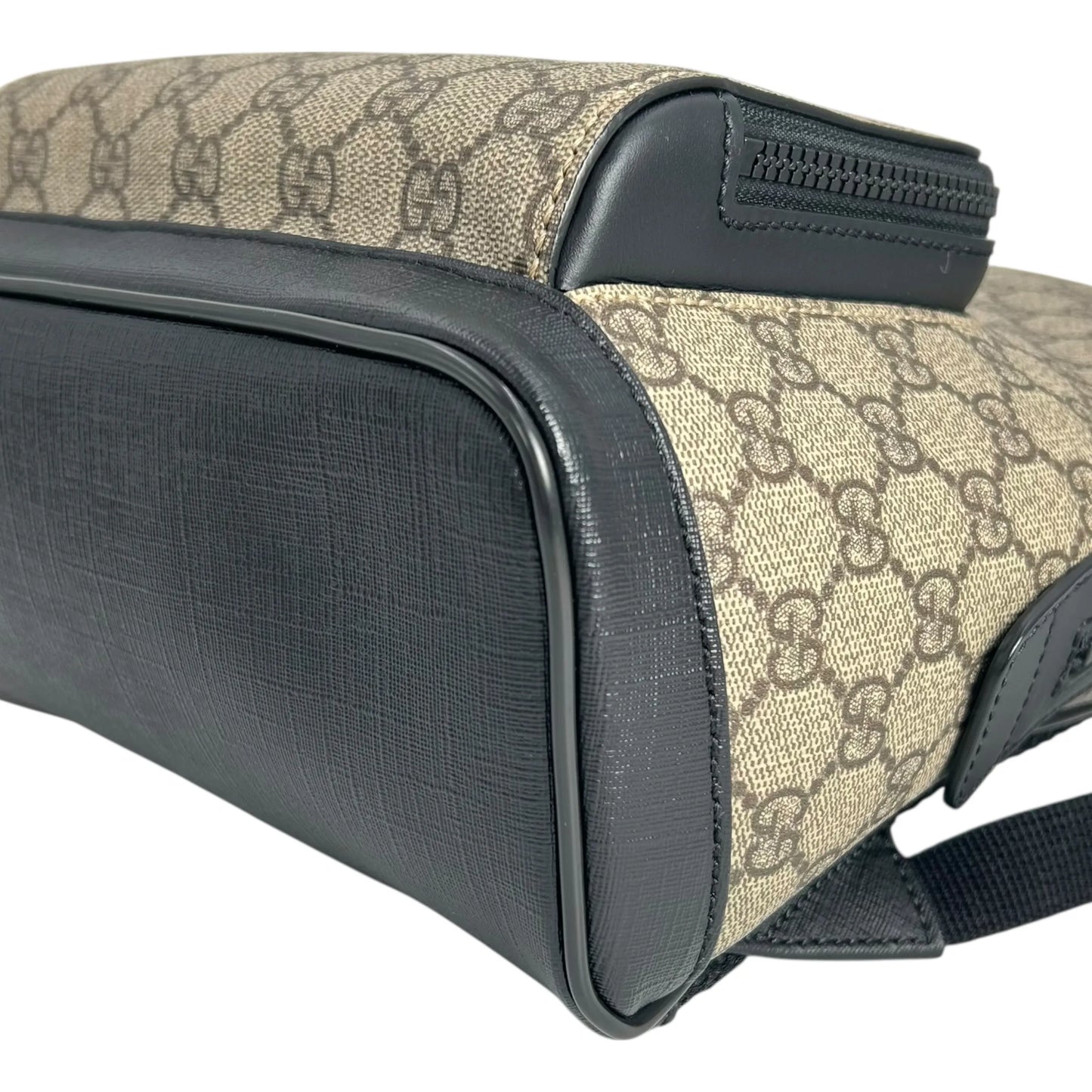 GUCCI GG Supreme Canvas Small Backpack - Beige and Black 