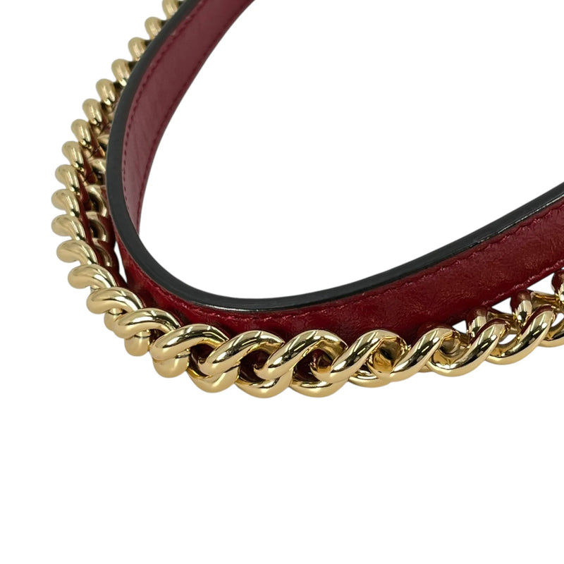 GUCCI GG Marmont Quilted Shoulder Bag - Red 