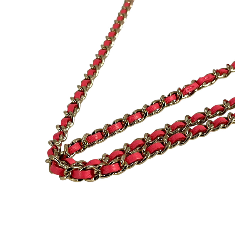 CHANEL Matelassé Lambskin Chain Wallet - Pink 