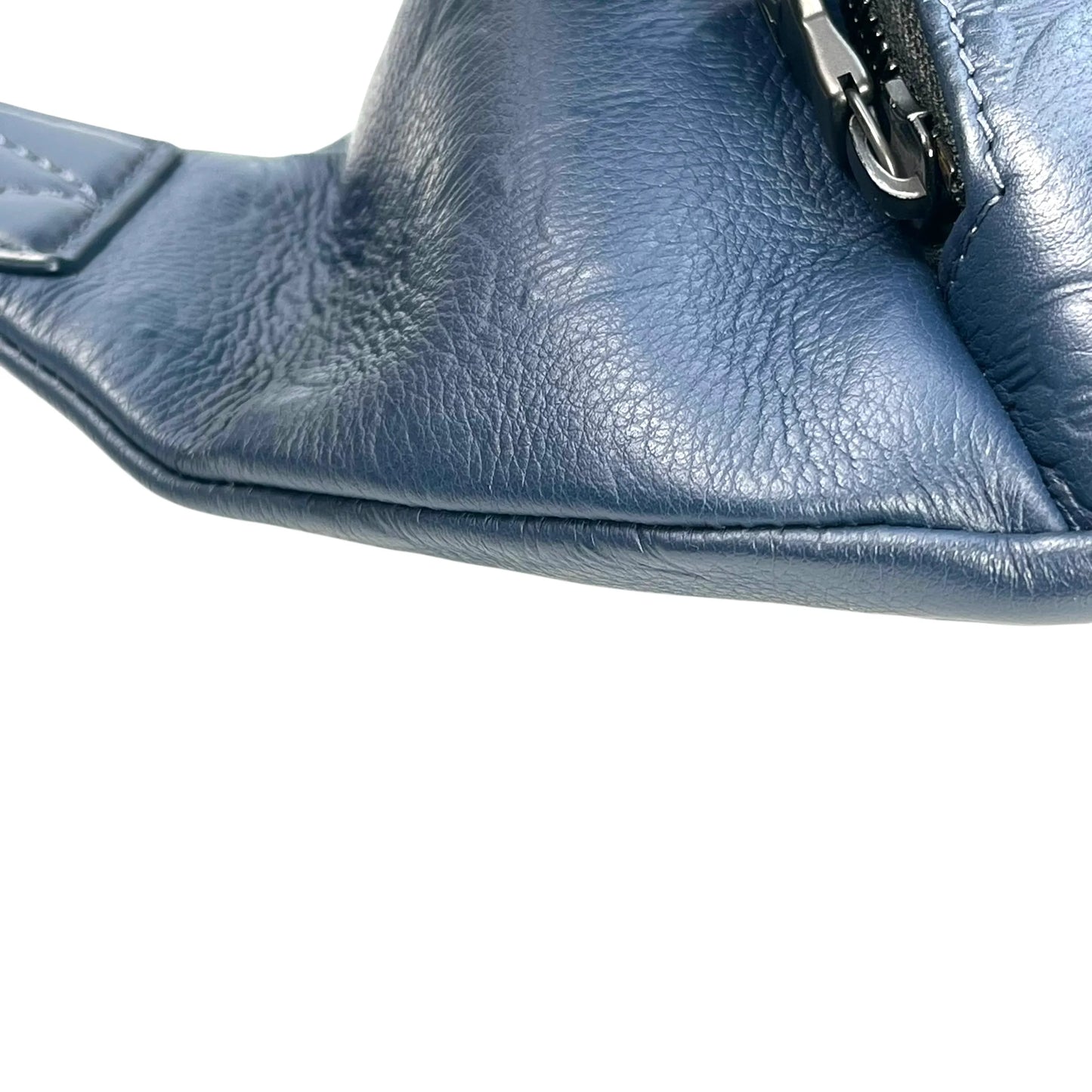 Louis Vuitton モノグラム シャドウ ディスカバリー バムバッグ ボディバッグ - ネイビー