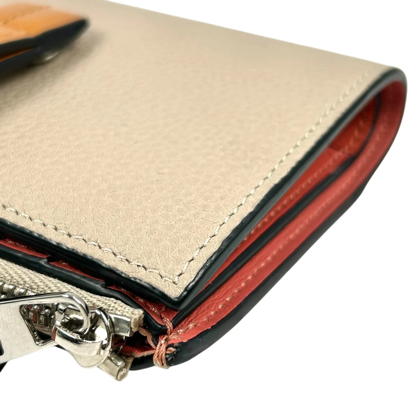 Loewe Slim Zip Bifold Wallet in Calfskin - Beige 