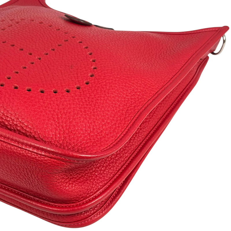 Hermès エヴリン3 PM トリヨンクレマンス T刻印（2015年製） ショルダーバッグ - レッド