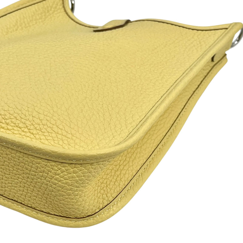 Hermès Evelyn TPM Taurillon Clemence Z Stamp (2021) Shoulder Bag - Yellow 