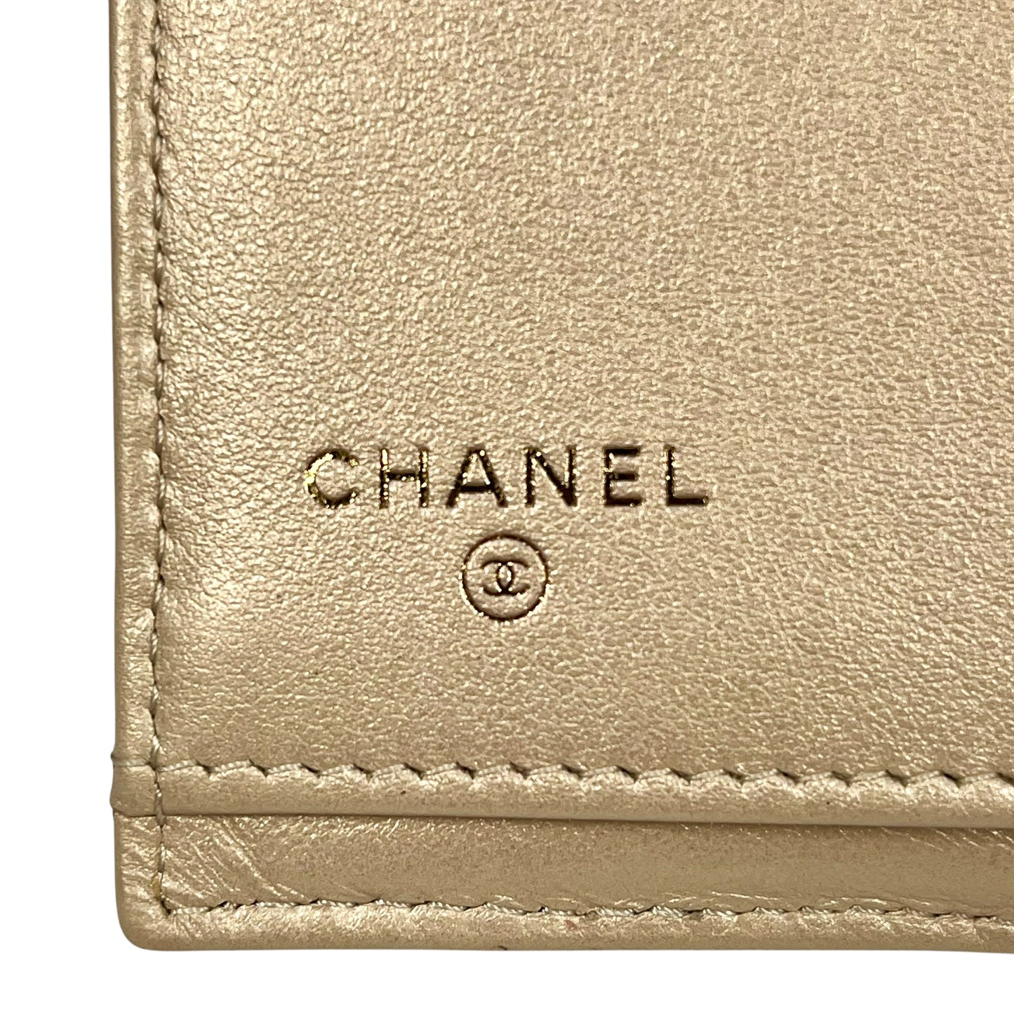 CHANEL Matelasse Metallic Bifold Compact Wallet - Gold 
