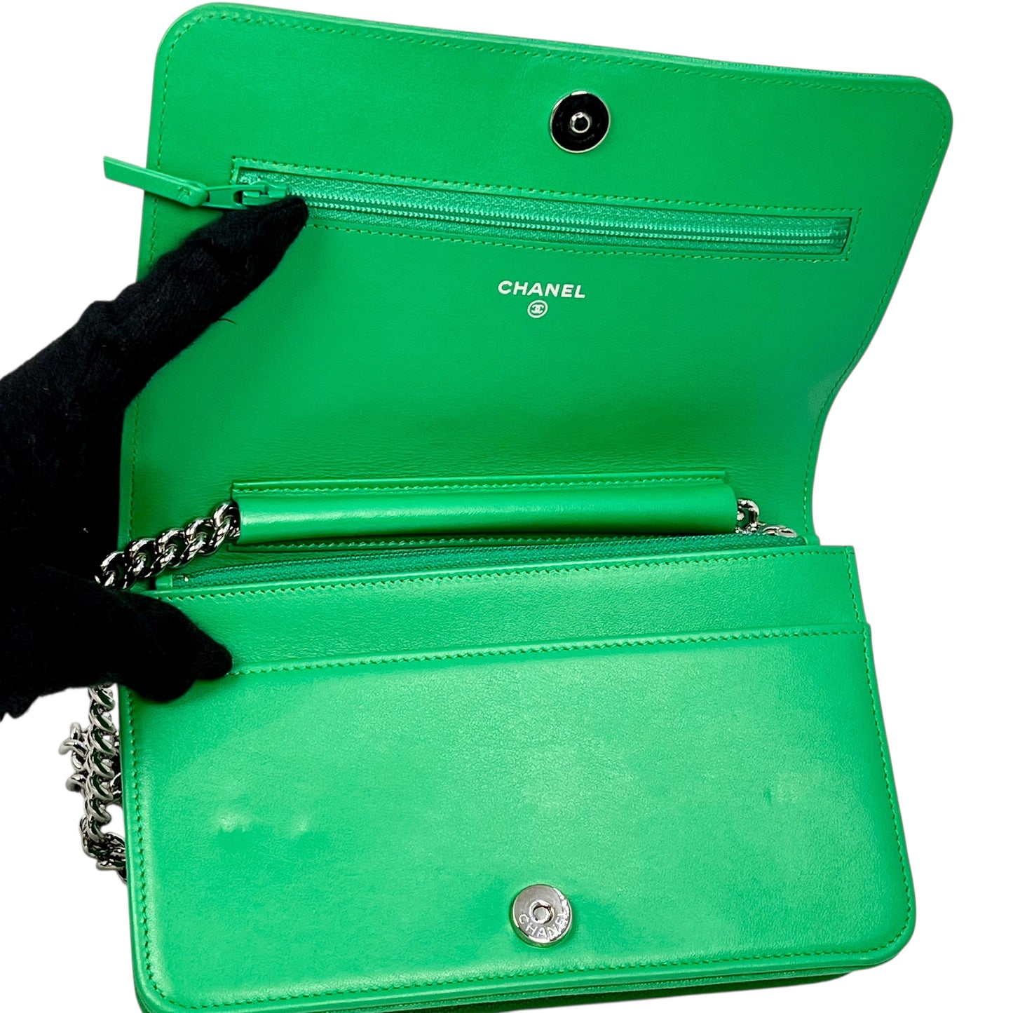 CHANEL Boy Chanel Caviar Leather Chain Wallet Shoulder Bag - Green 