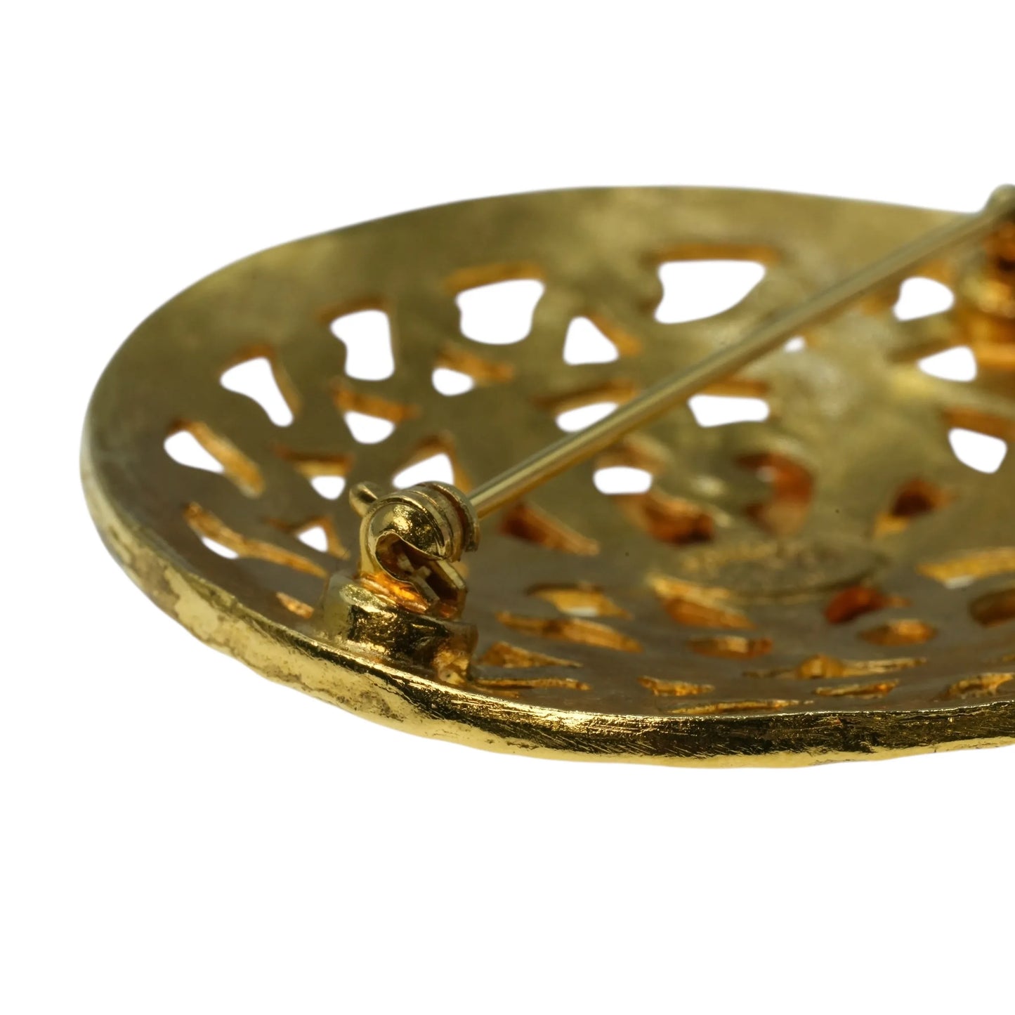 CHANEL CCロゴ ラウンド ブローチ アクセサリー 95A - メタル - 32571