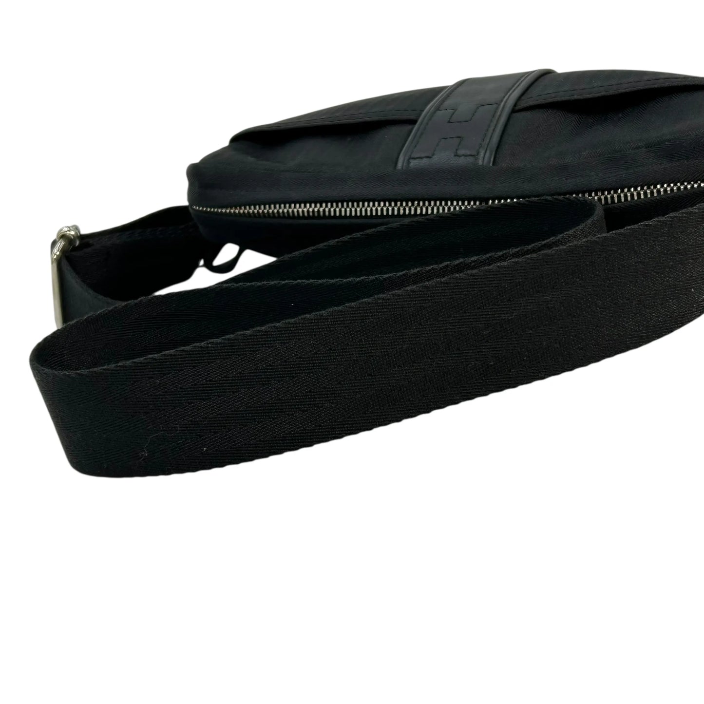 Hermès Acapulco Santur Body Bag - Black 