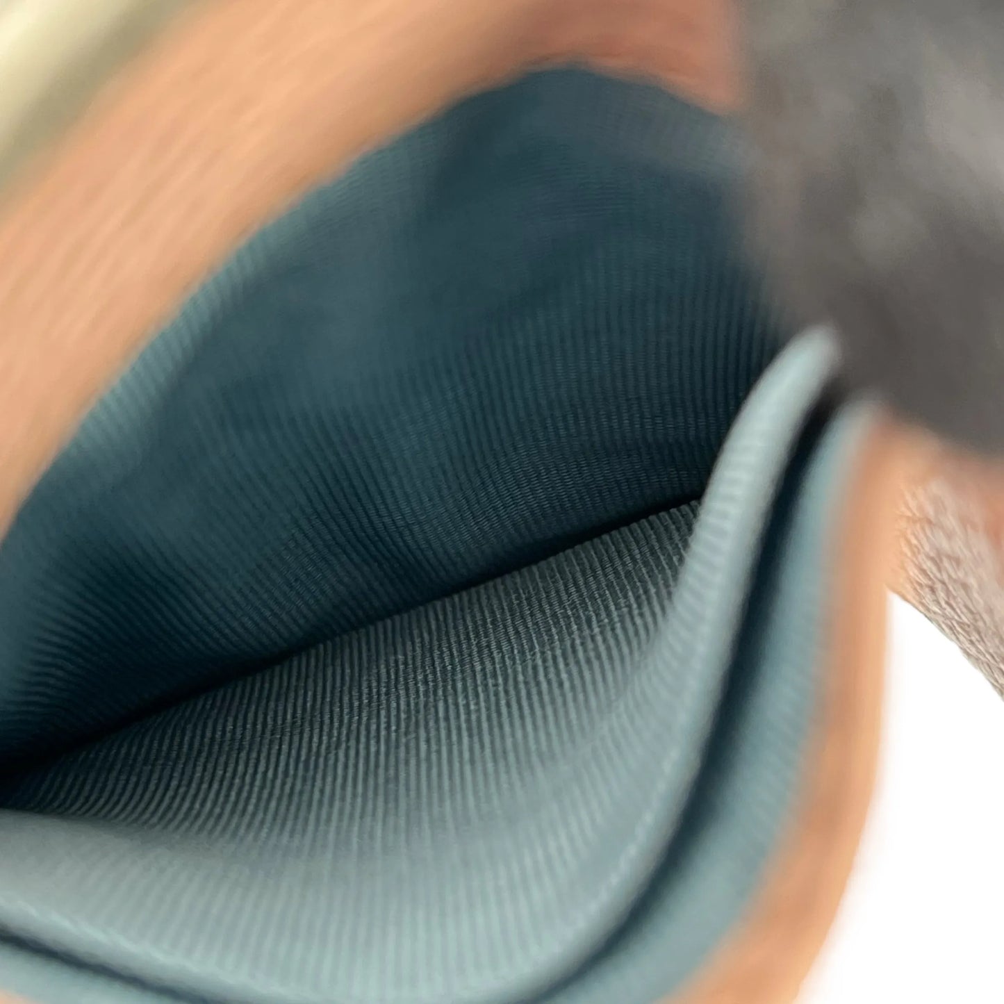 GUCCI Double G Tri-fold Compact Wallet - Gray 