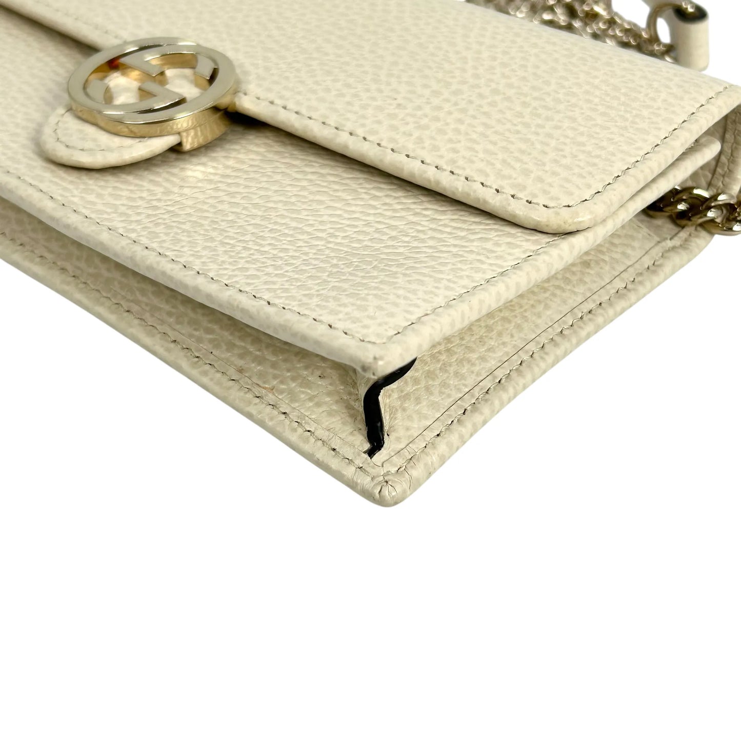 GUCCI Interrocking G Chain Wallet Shoulder Bag - Cream White 