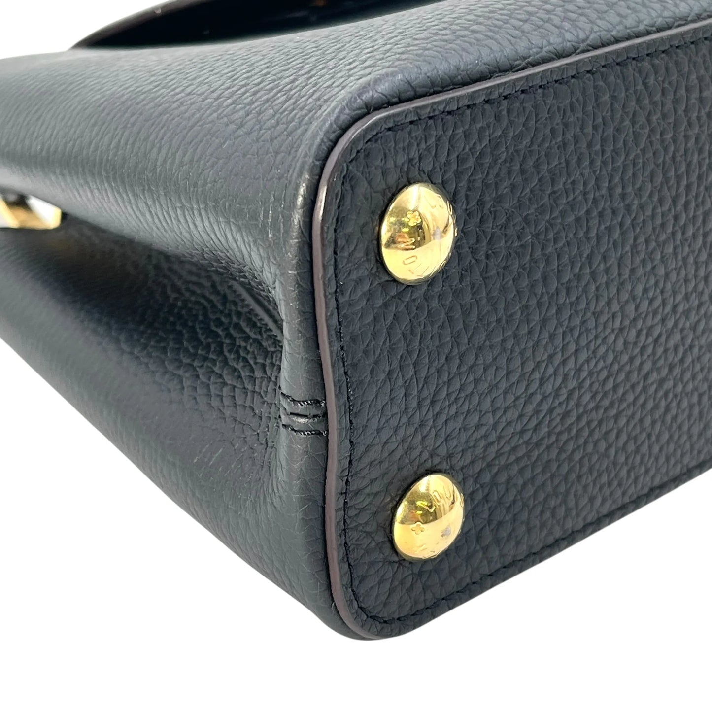 LOUIS VUITTON Capucines BB Handbag/Shoulder Bag - Black 