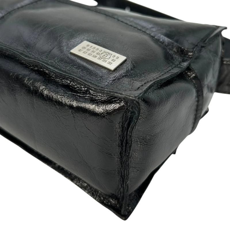 Maison Margiela Leather Shoulder Bag - Black 