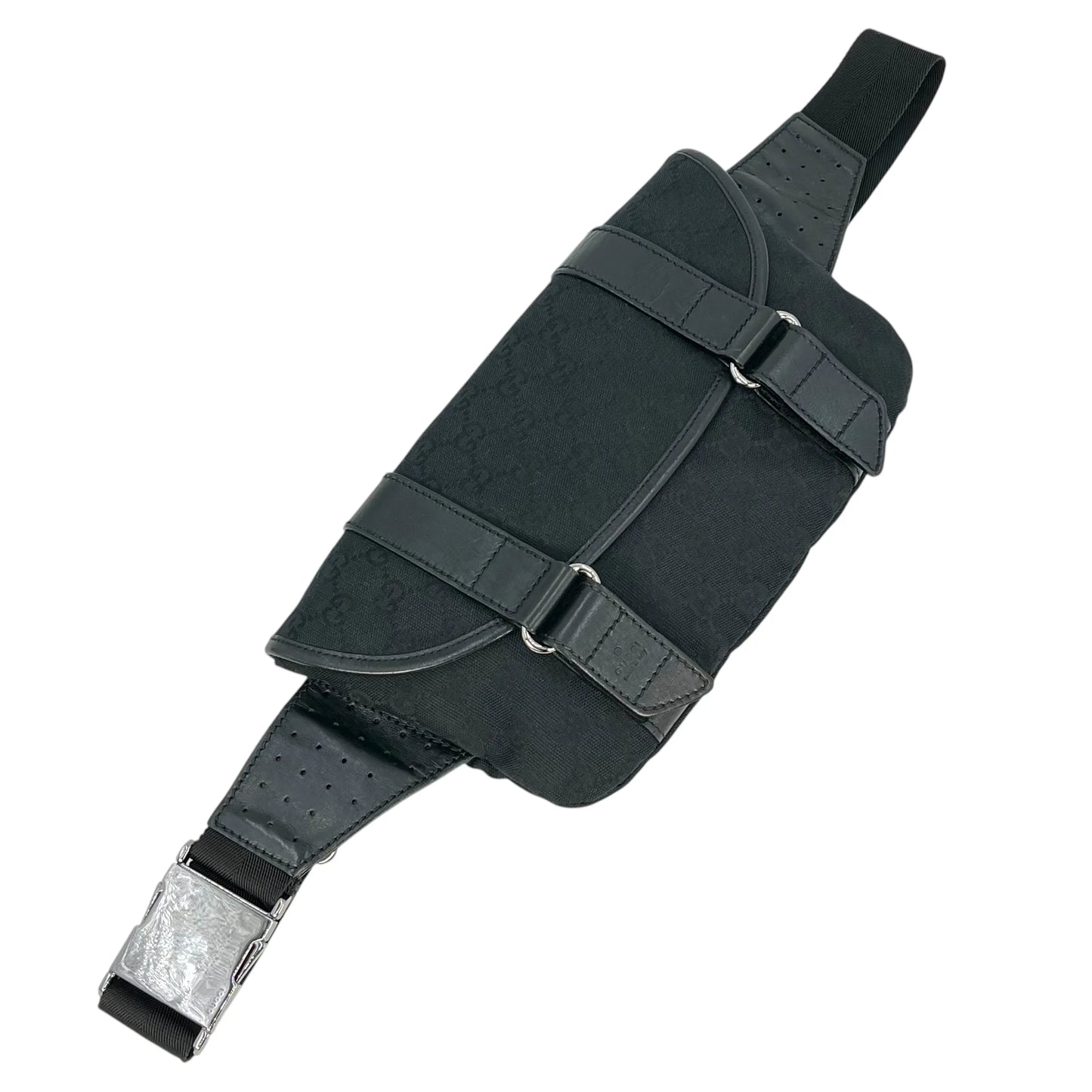 GUCCI GGスプリームキャンバス ボディバッグ - ブラック