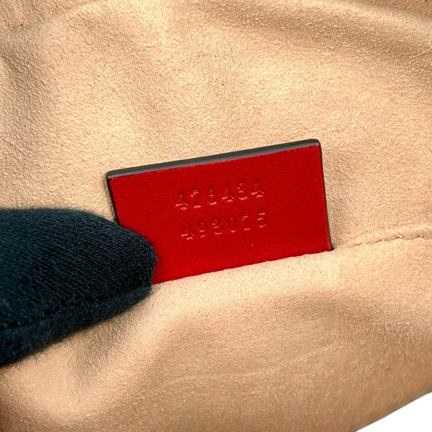 GUCCI GG Marmont Leather Body Bag - Red 