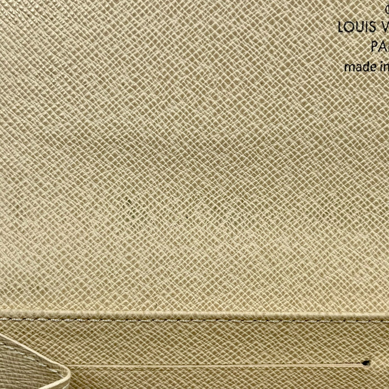 Louis Vuitton Damier Azur Portefeuille Sarah Long Wallet - White 
