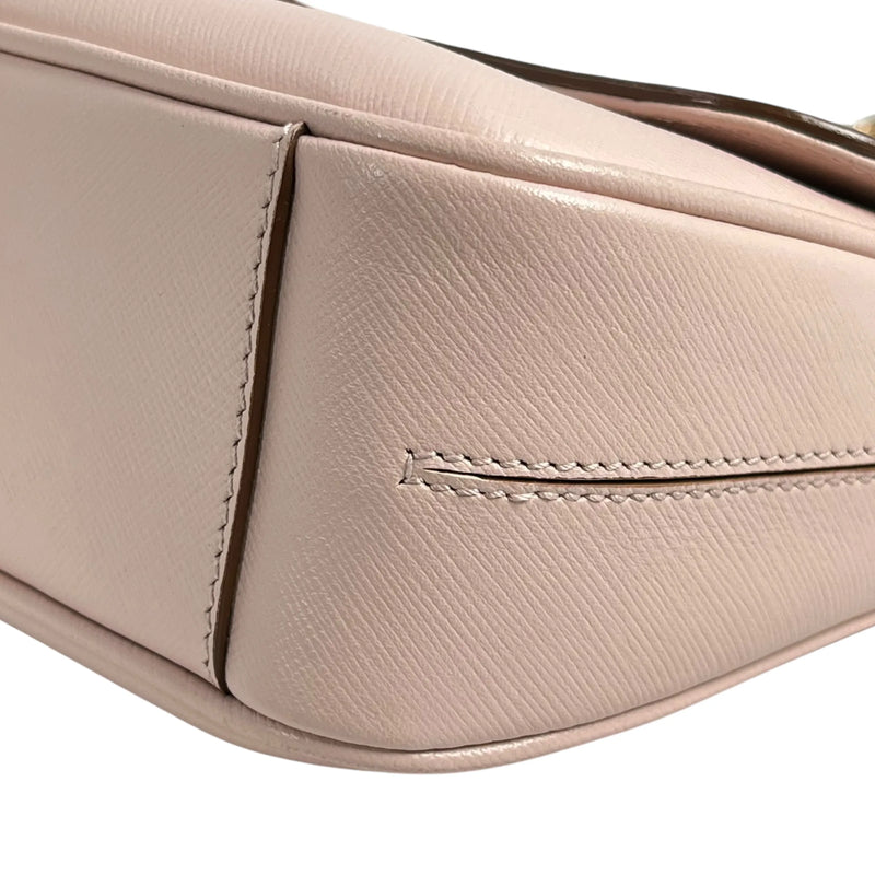 Ferragamo Gancini Leather Shoulder Bag - Pink 