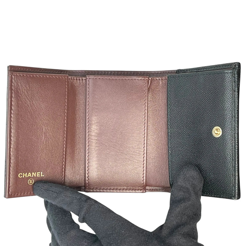CHANEL Classic Small Flap Compact Wallet in Caviar Leather - Black 