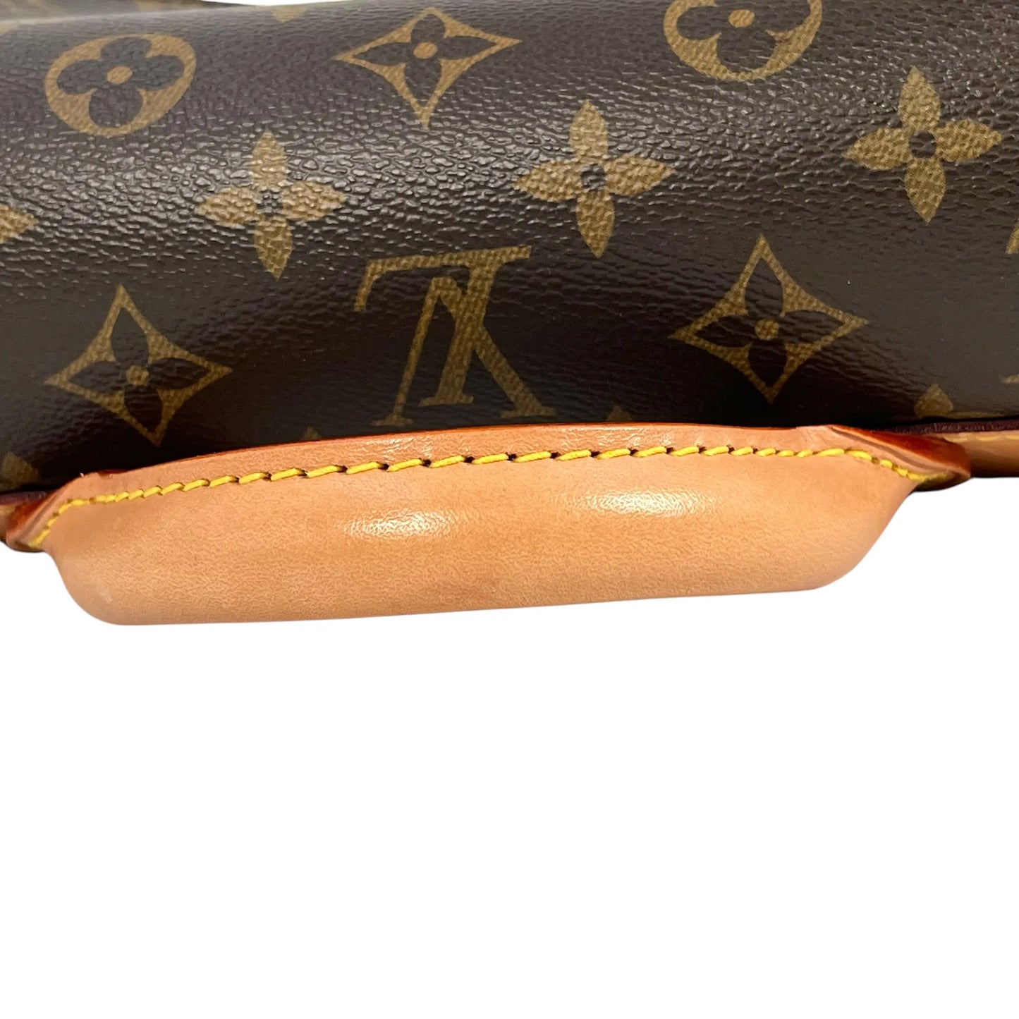 LOUIS VUITTON Monogram Eden PM Handbag/Shoulder Bag - Brown 