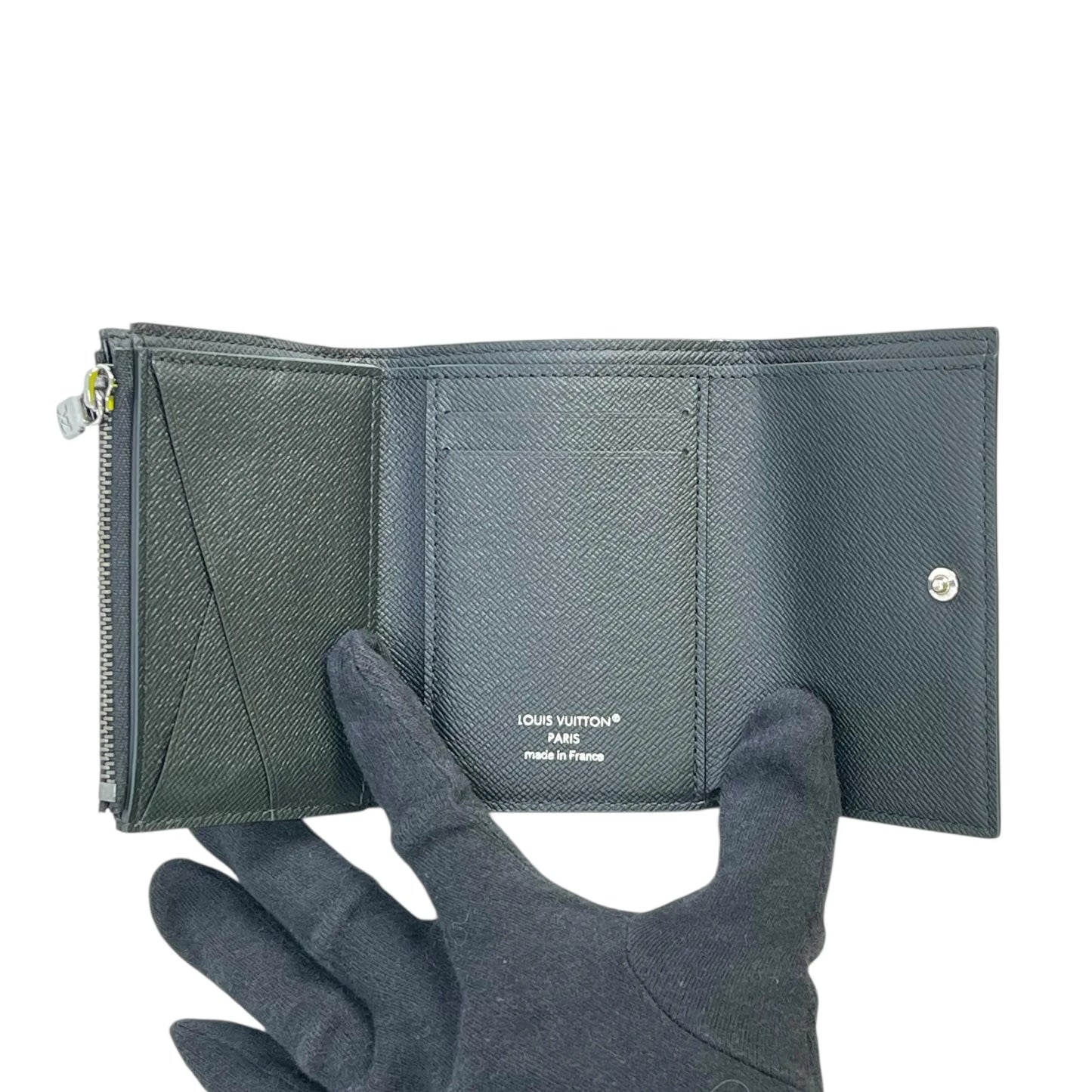 LOUIS VUITTON Monogram Eclipse Compact Wallet - Black 