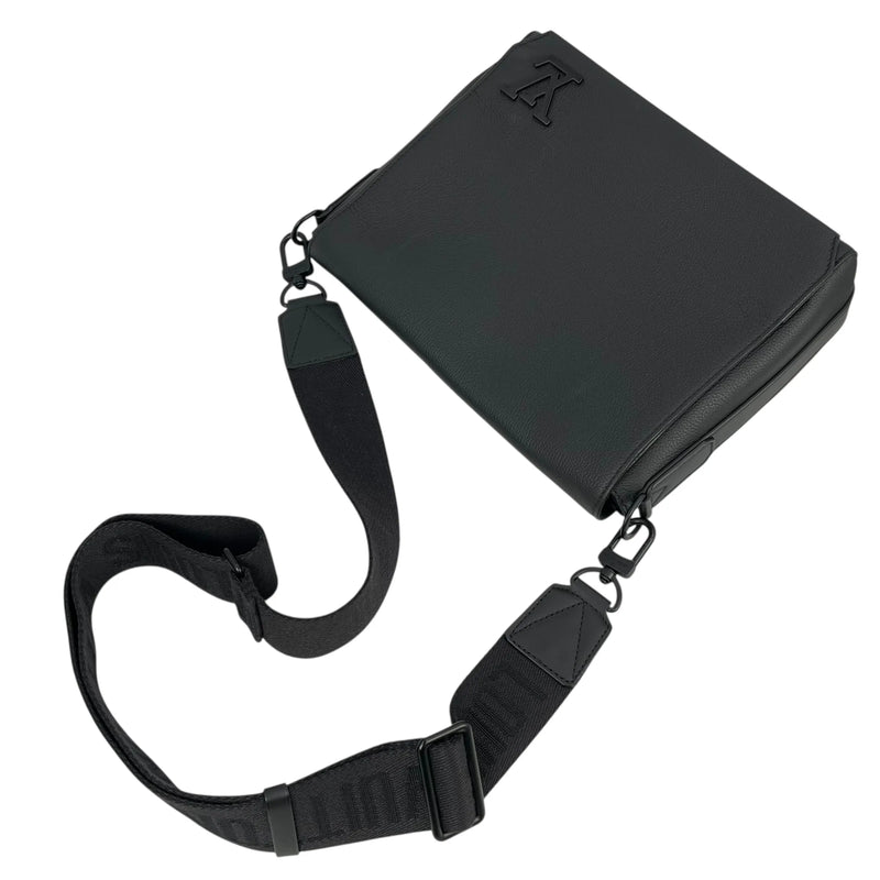 Louis Vuitton Takeoff Messenger PM Calfskin Shoulder Bag - Black 
