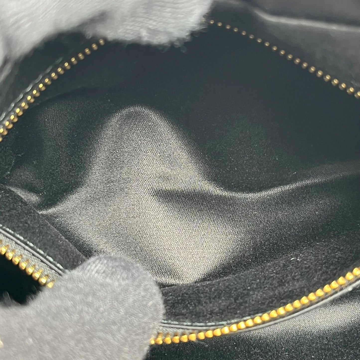 MIUMIU Matelasse Leather Second Bag Handbag - Black