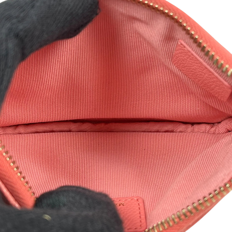 CHANEL Matelassé Caviar Skin Classic Mini Pouch - Pink