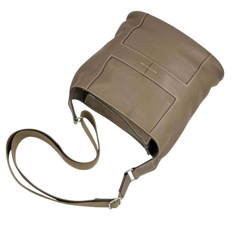 Hermès Good News PM Taurillon Clemence Leather Shoulder Bag with L Stamp (2008) - Beige 