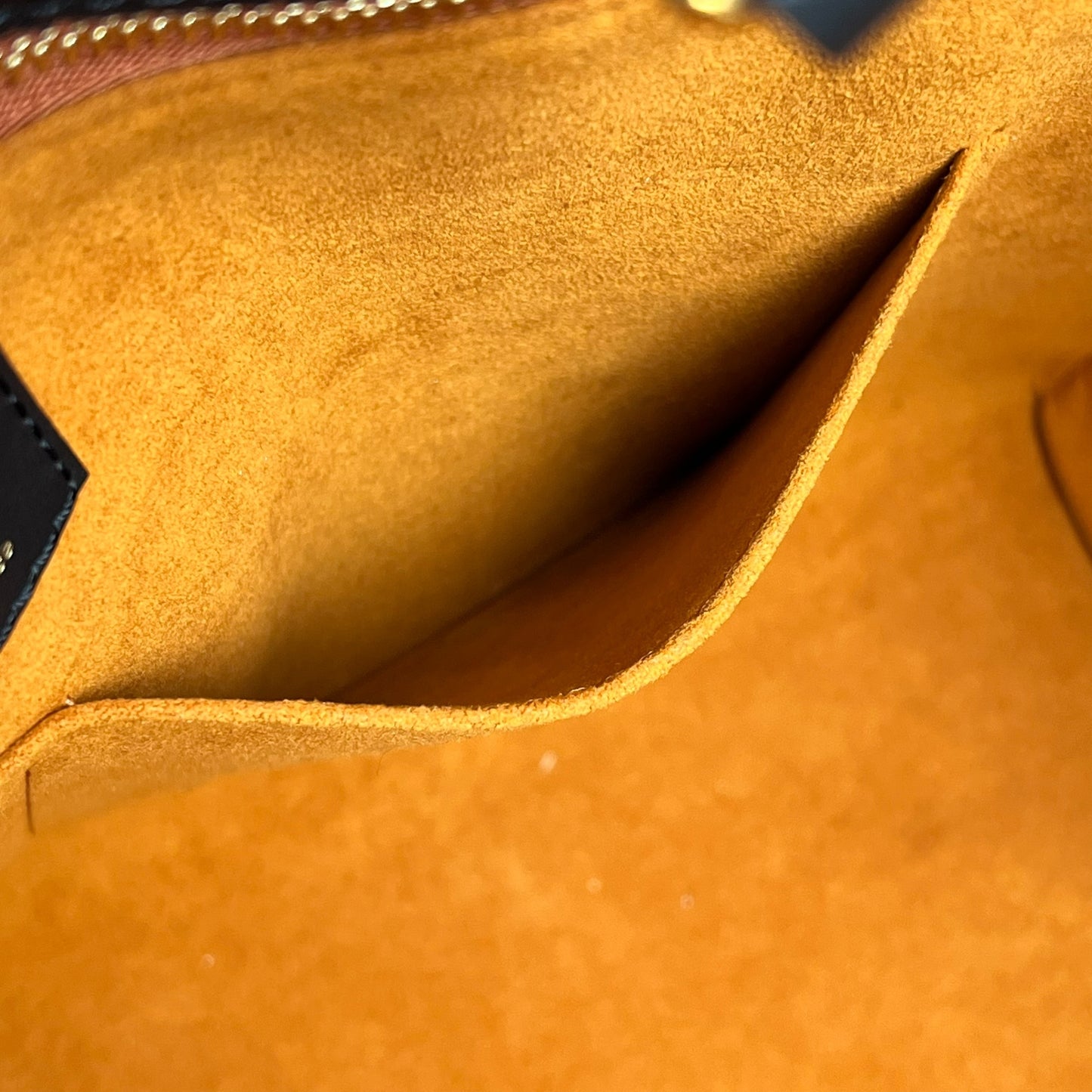 Louis Vuitton モノグラム アンプラント オンザゴー GM トートバッグ - ノワール ブラック