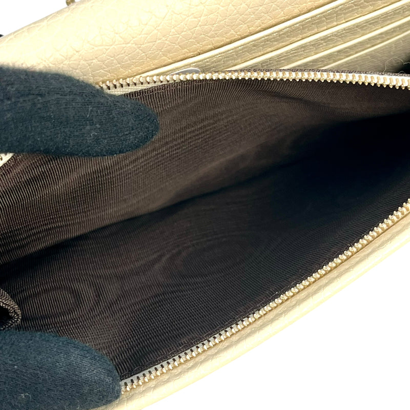 GUCCI Soho Chain Wallet - Cream 