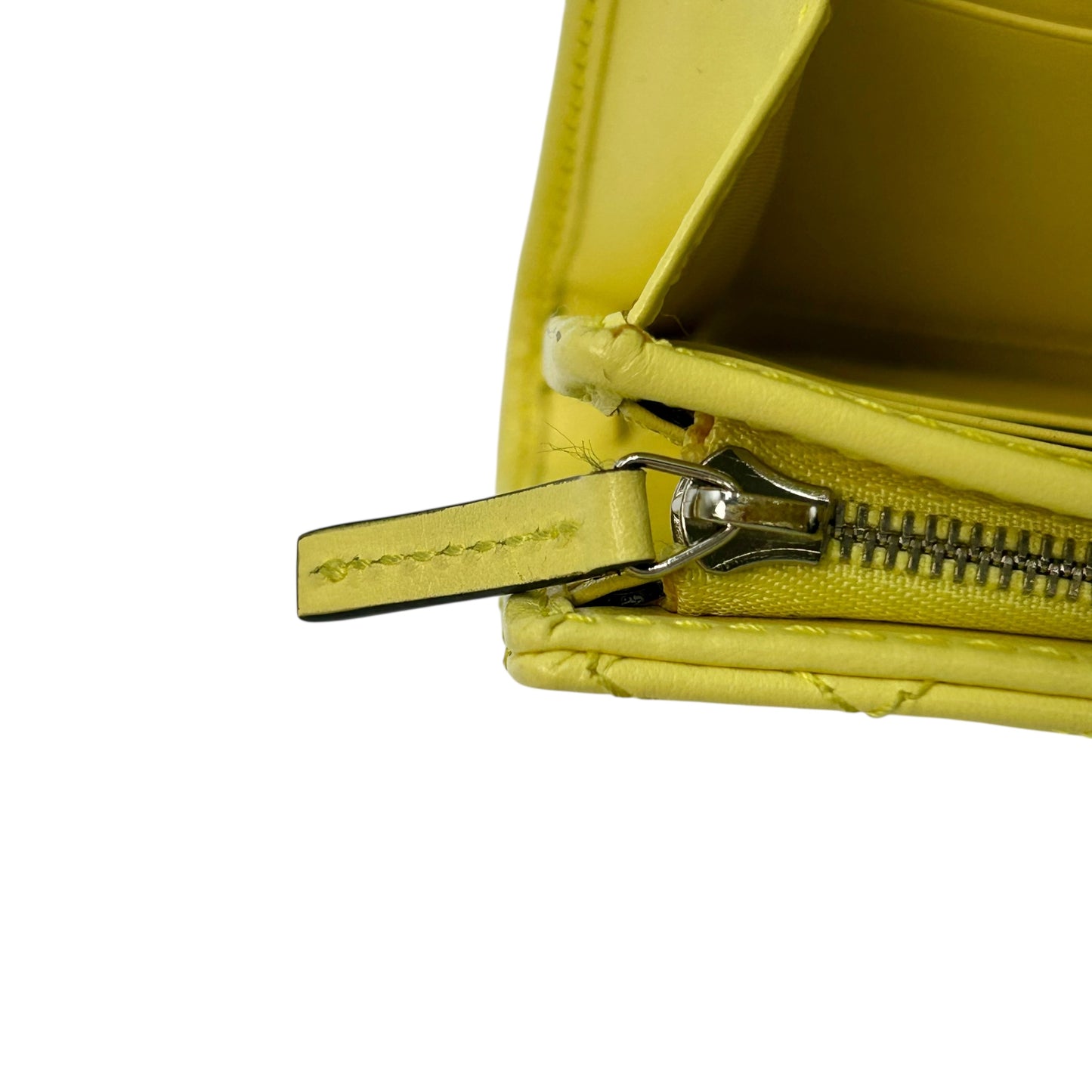 GUCCI GG Marmont Leather Bi-fold Compact Wallet - Yellow 