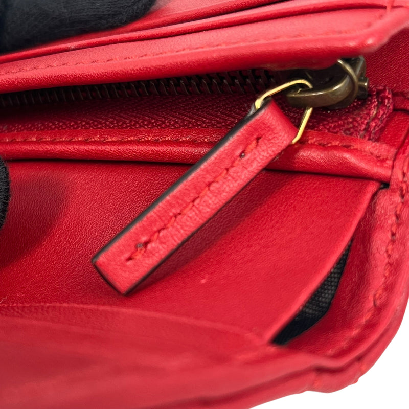 GUCCI GG Marmont Bifold Compact Wallet - Red 