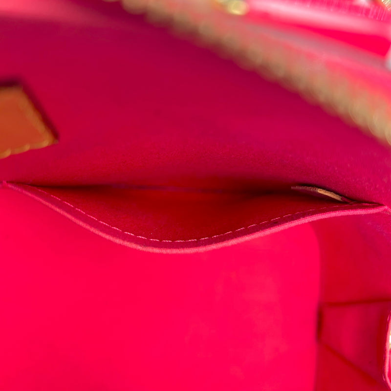 Louis Vuitton Vernis Alma PM Handbag - Pink 