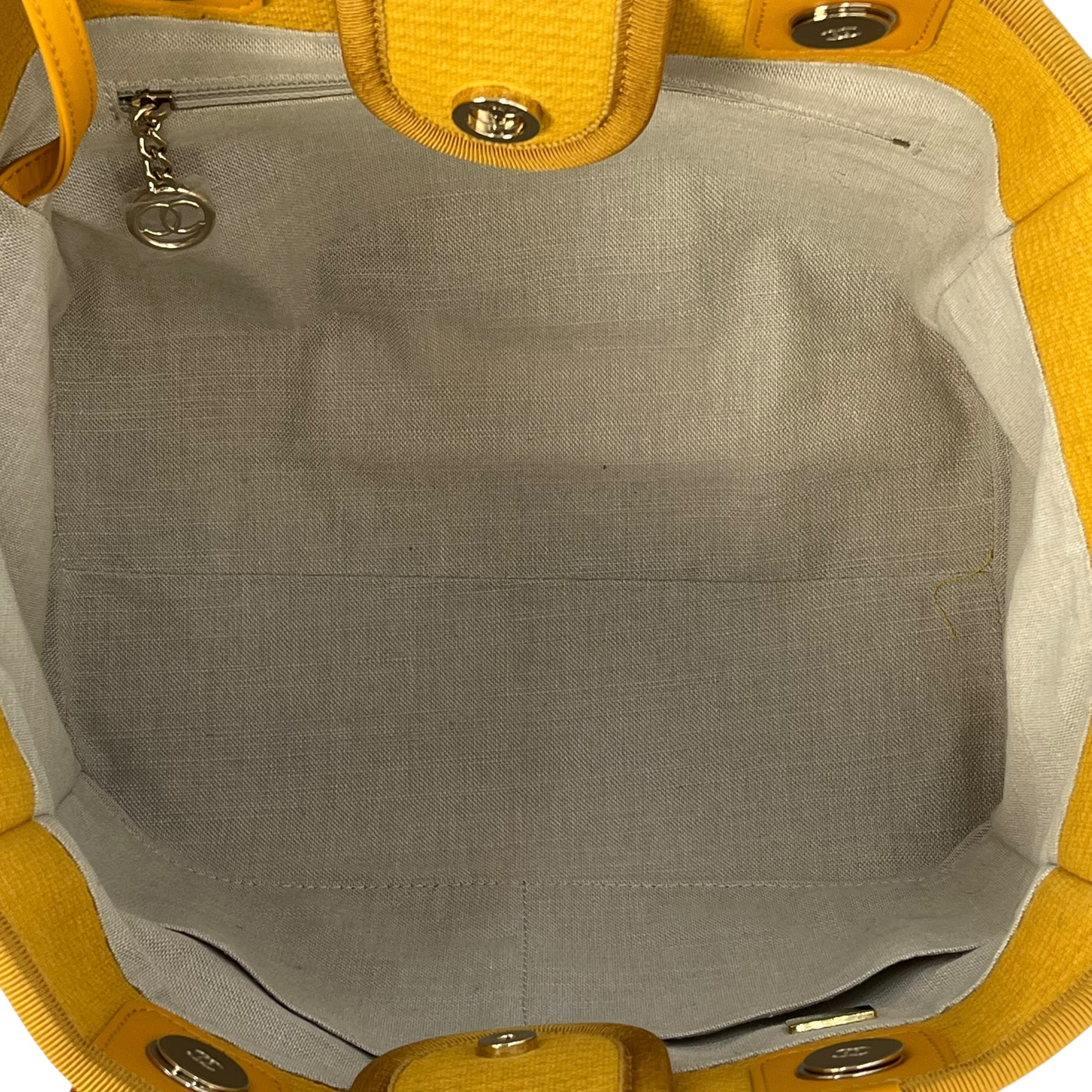 CHANEL ドーヴィル キャンバス トートバッグ - イエロー