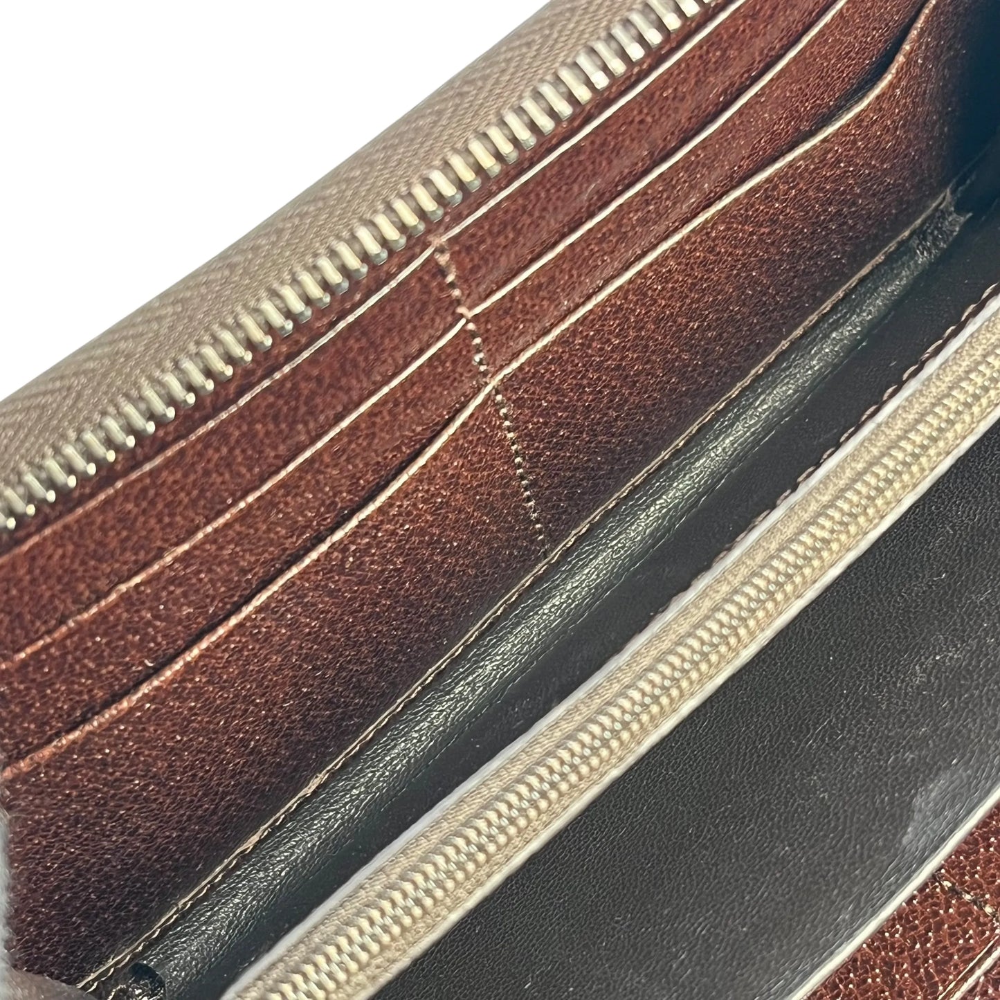 GUCCI キャンバス グッチシマ ラウンドジップ ロングウォレット - ブラウン