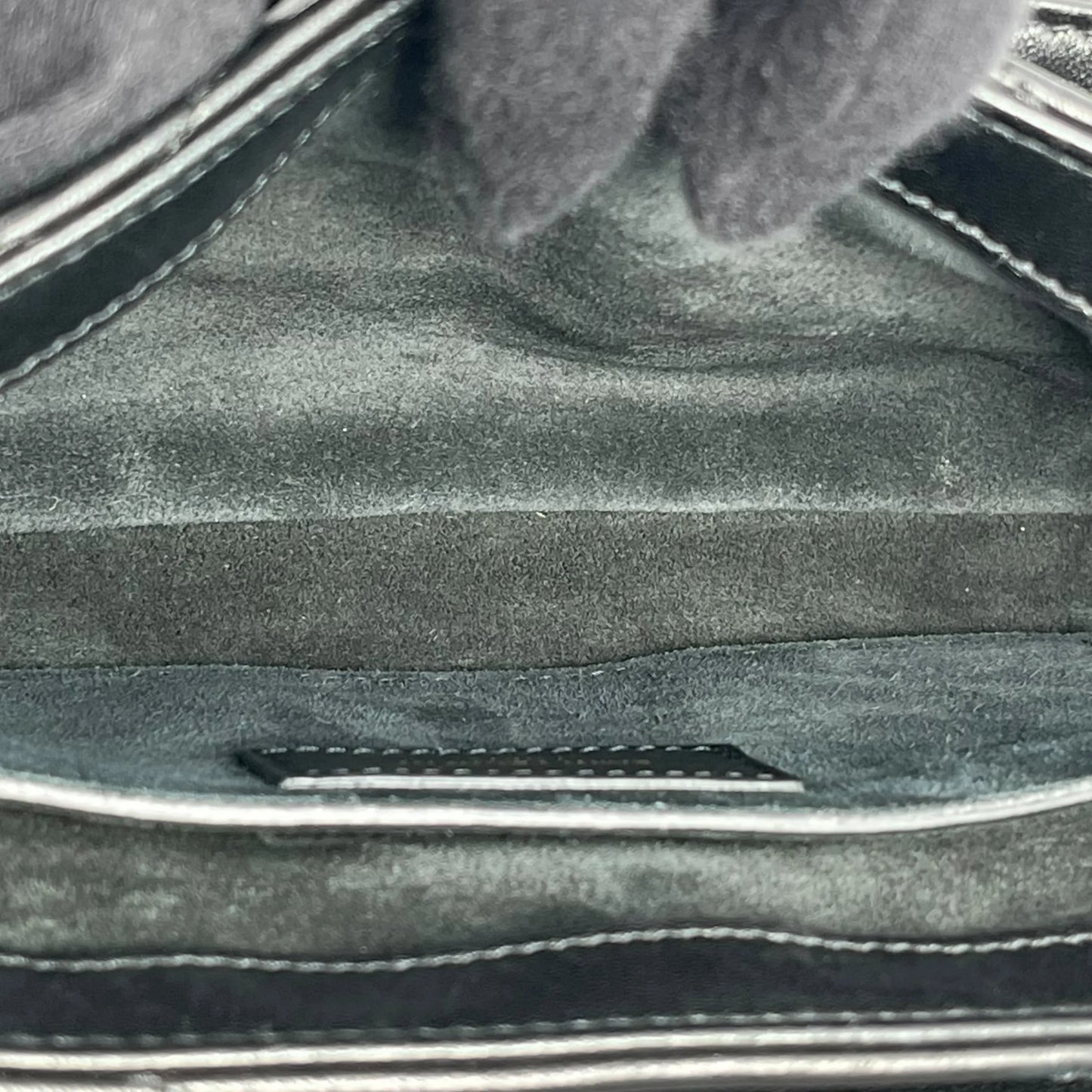 Saint Laurent Quilted Leather Hand Bag One Shoulder Bag - Black 