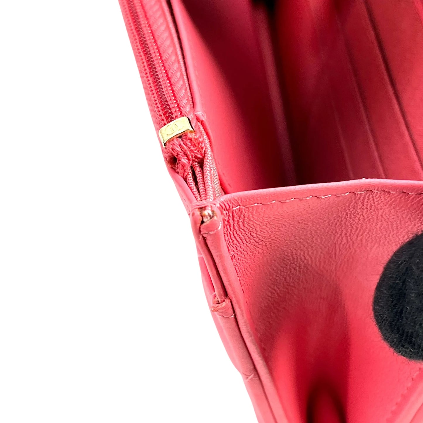 CHANEL Matelassé Lambskin Chain Wallet - Pink 