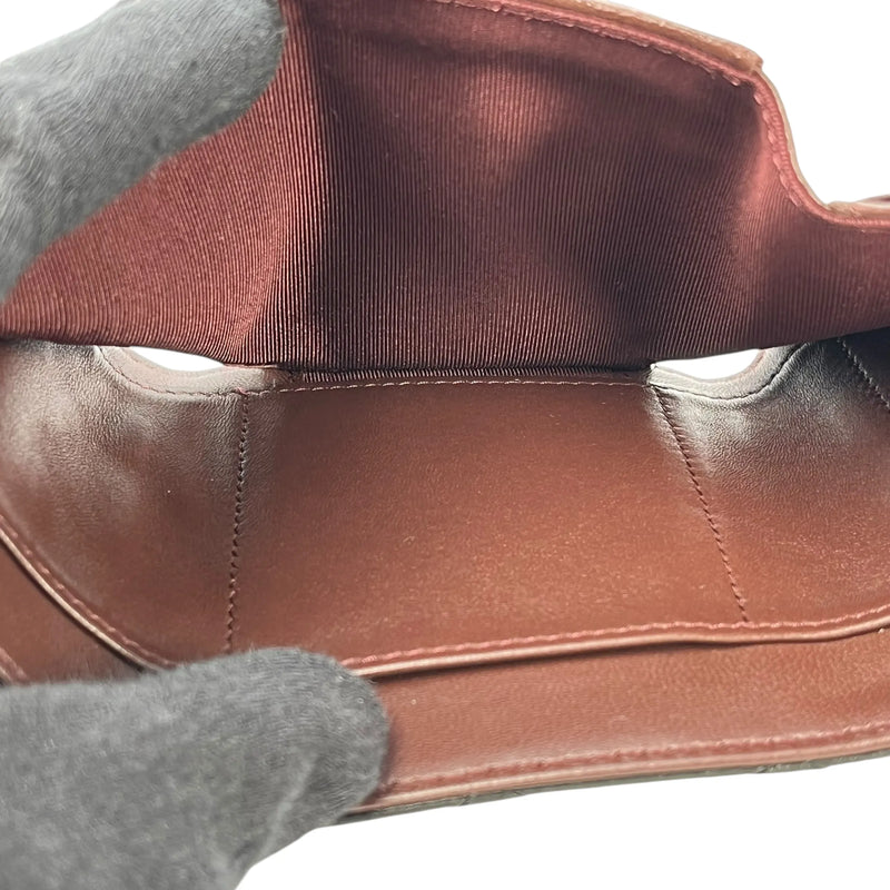 CHANEL マトラッセ クラシック フラップ コンパクトウォレット ラムスキン 三つ折り財布 - ブラック