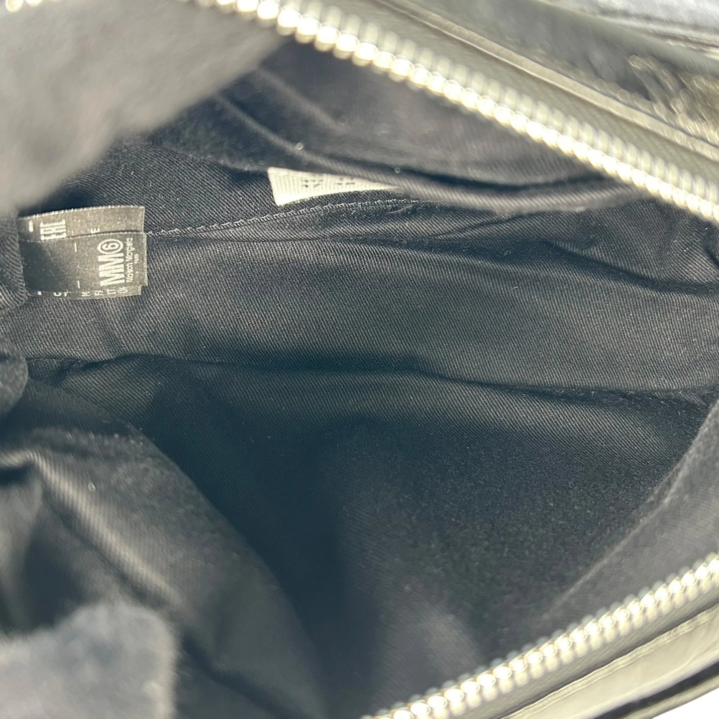 Maison Margiela Leather Shoulder Bag - Black 