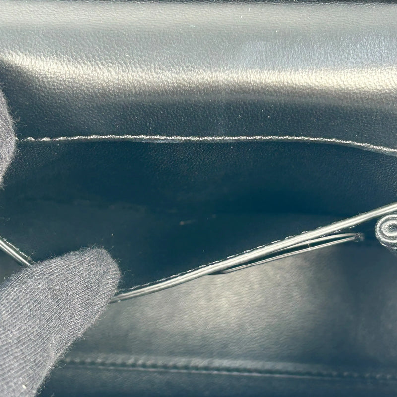 VALENTINO Garavani One Stud Handbag/Shoulder Bag - Black 