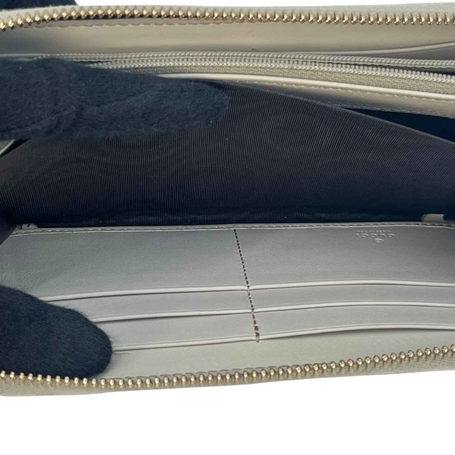 GUCCI Leather Round Zip Long Wallet - Beige 