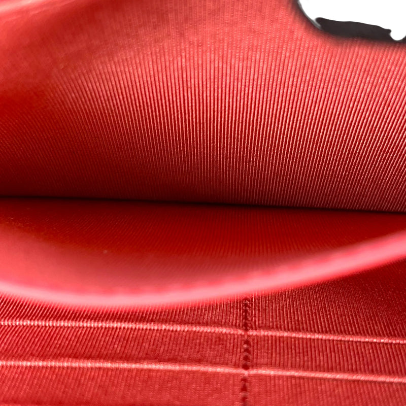 CHANEL Matelassé Lambskin Chain Wallet - Pink 