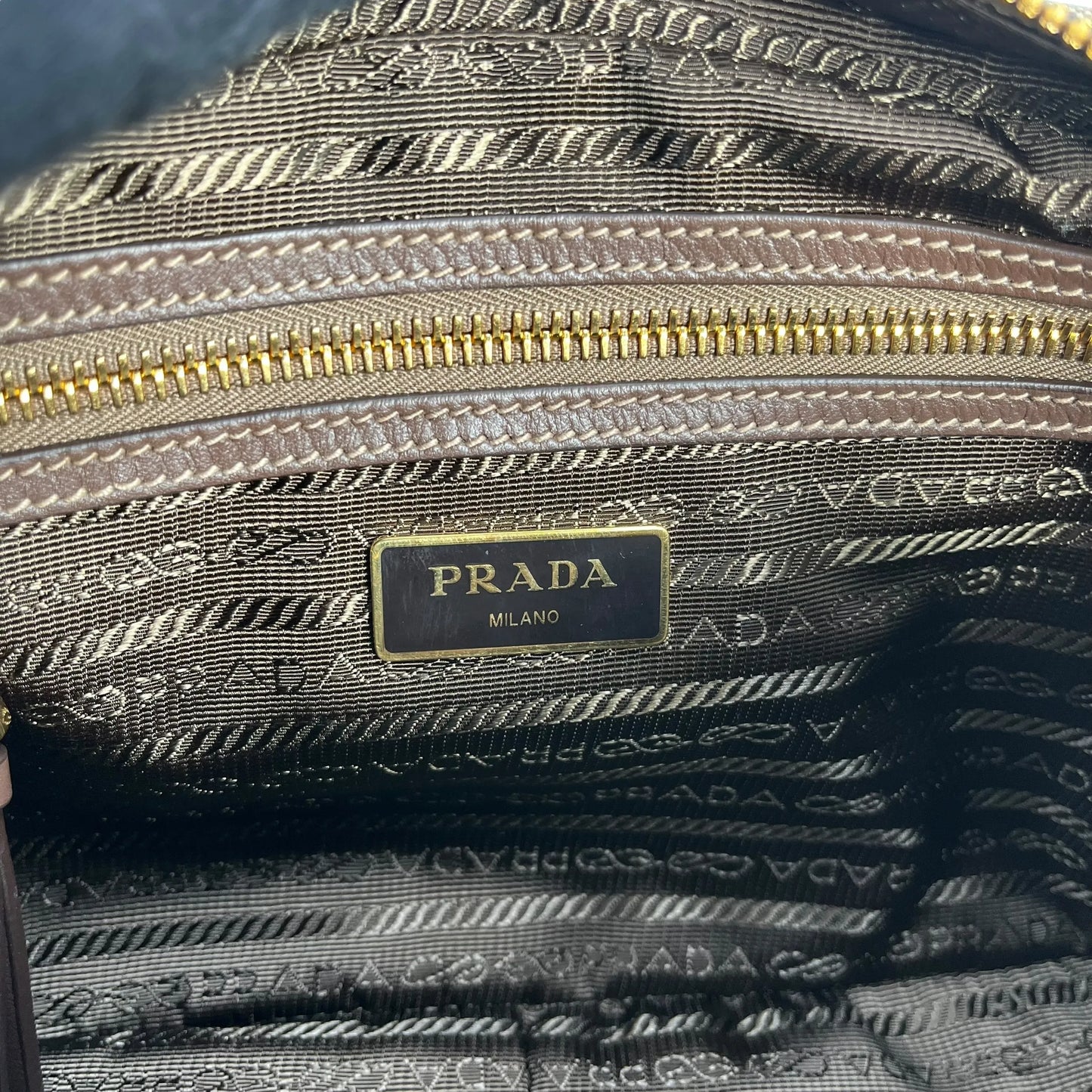 PRADA プラダロゴ ジャカード ショルダーバッグ - ベージュ
