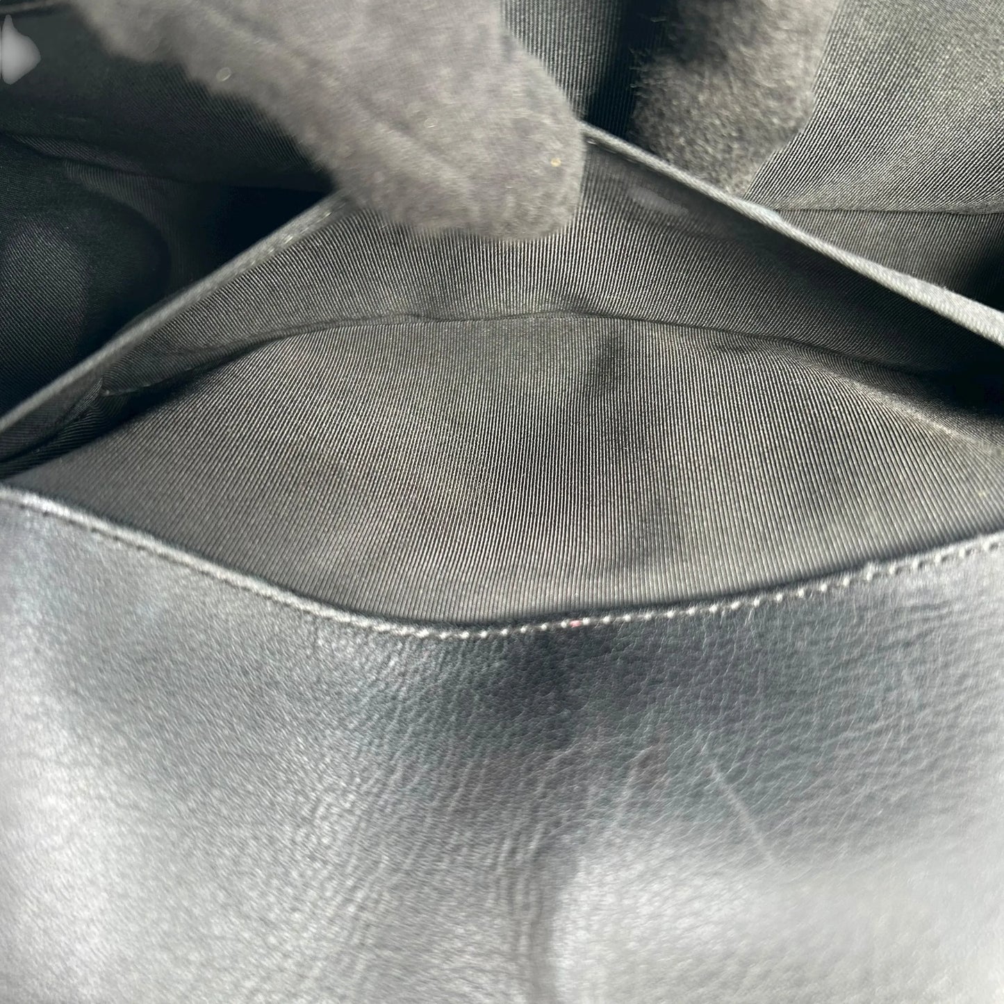 HOLD🔷CHANEL Boy Chanel Hand Bag Shoulder Bag - Black 