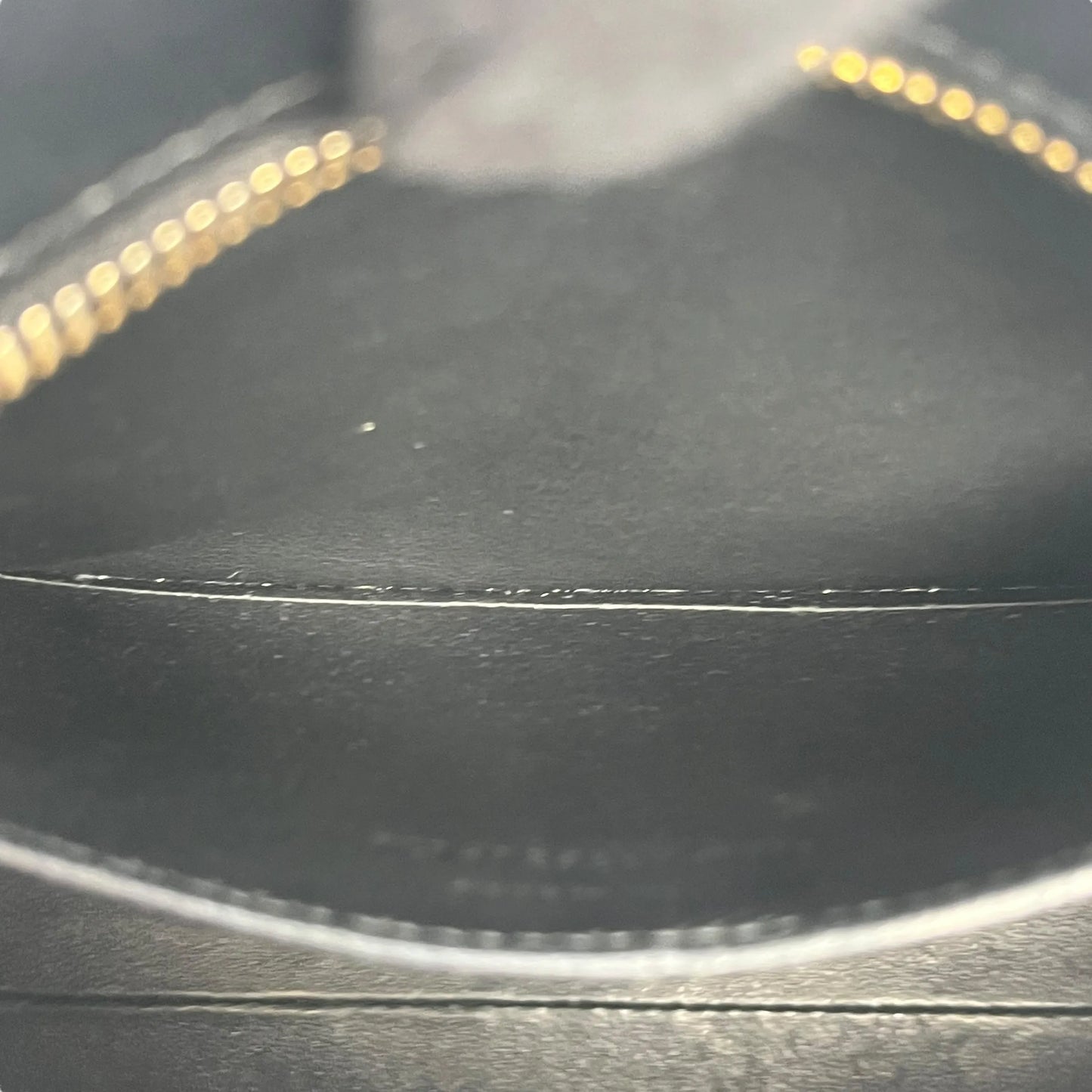 SAINT LAURENT ベイビーカバス レザー ハンドバッグ ショルダーバッグ - ブラック