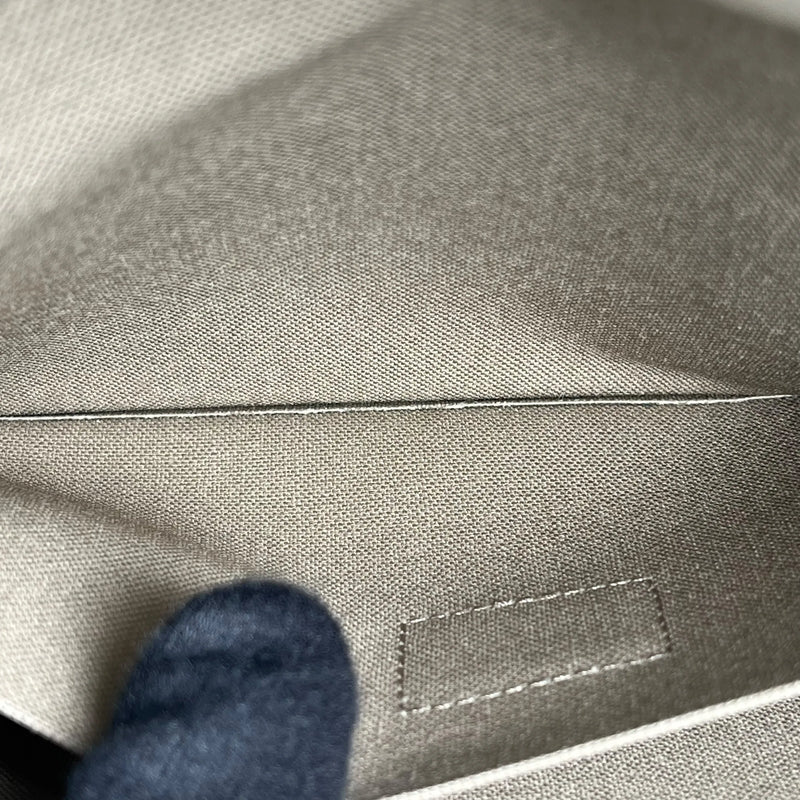 LOUIS VUITTON Pochette Felicie Monogram Empreinte Chain Wallet - Beige 