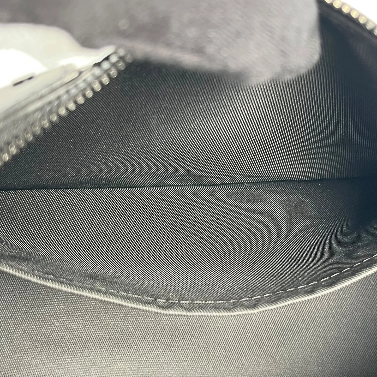 LOUIS VUITTON シティ キーポル モノグラム シール ショルダーバッグ - ブラック