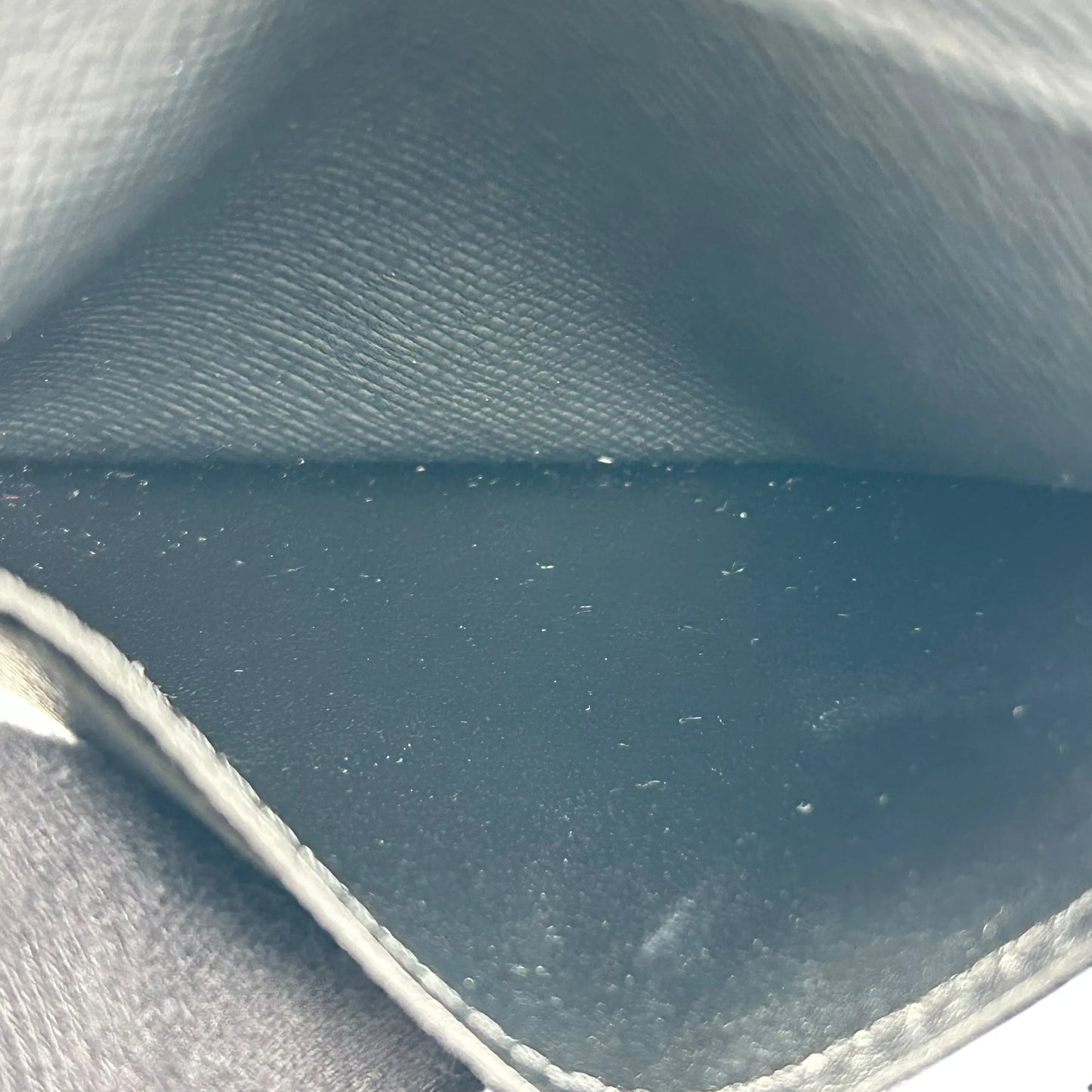 Louis Vuitton Organizer de Poche Epi Leather Card Case - Black 