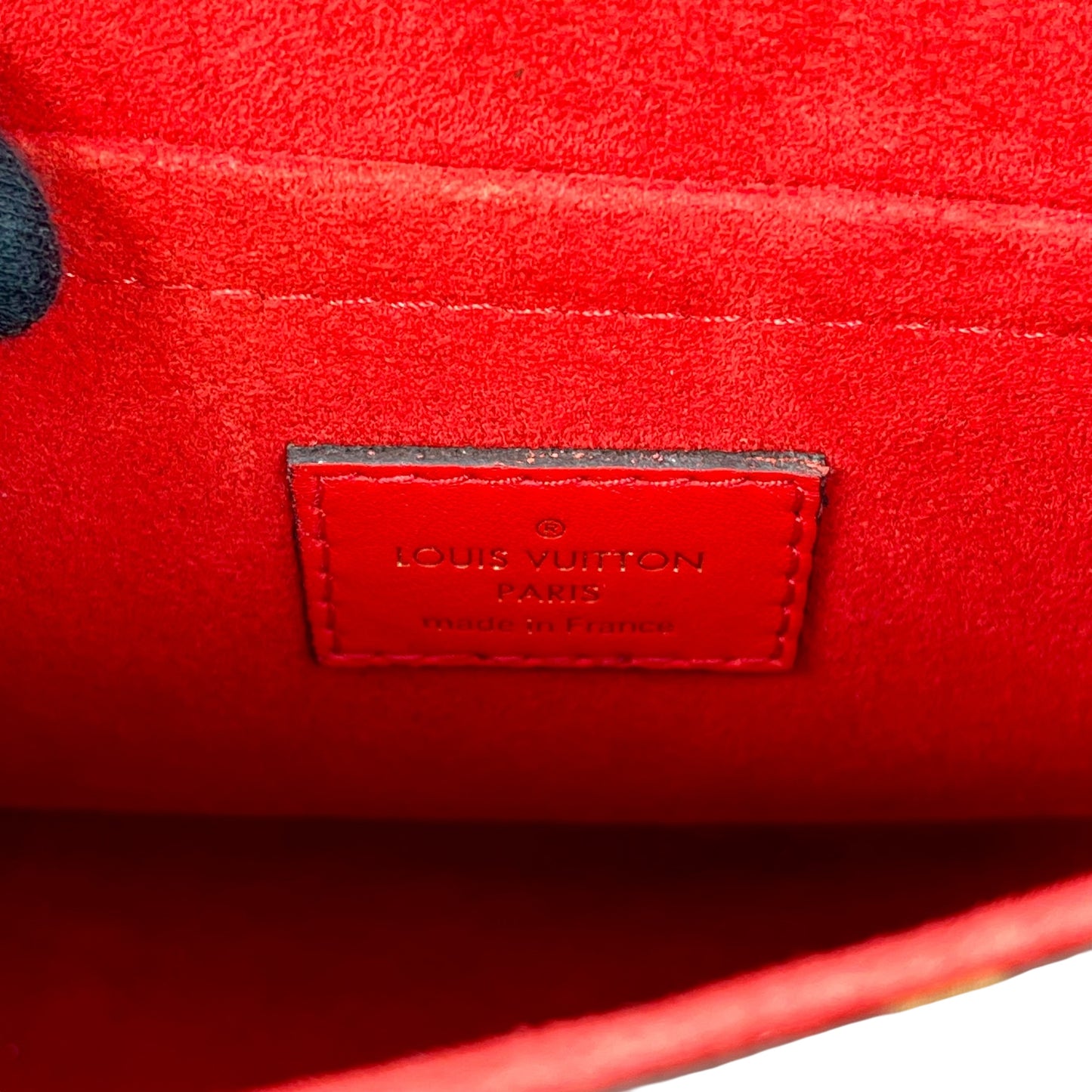 Louis Vuitton Lock BB Handbag Shoulder Bag - Red 